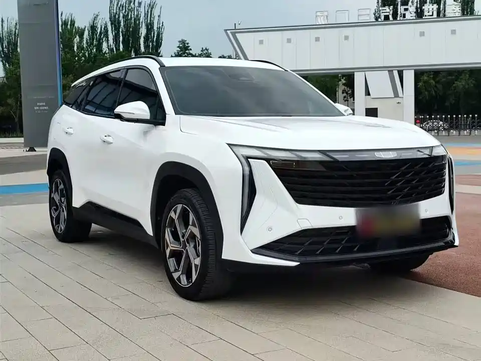 Geely Atlas L