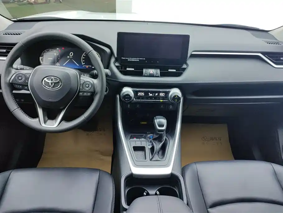 Toyota RAV4 Rongfang