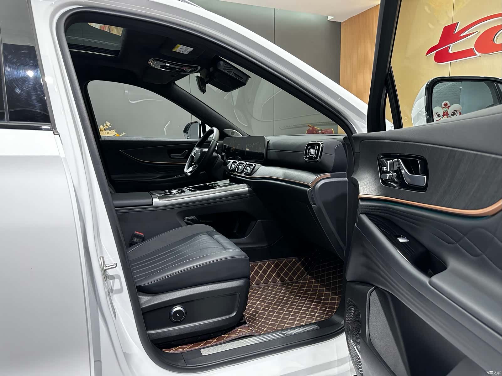Chery Tiggo 9, 2025 10