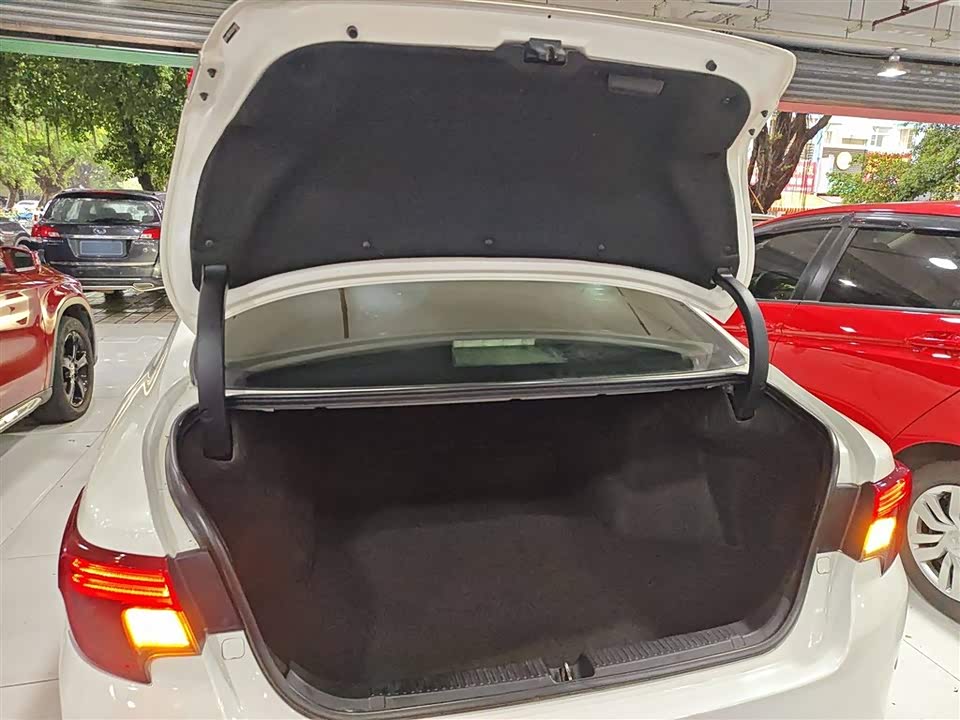 Toyota Reiz Toyota Reiz