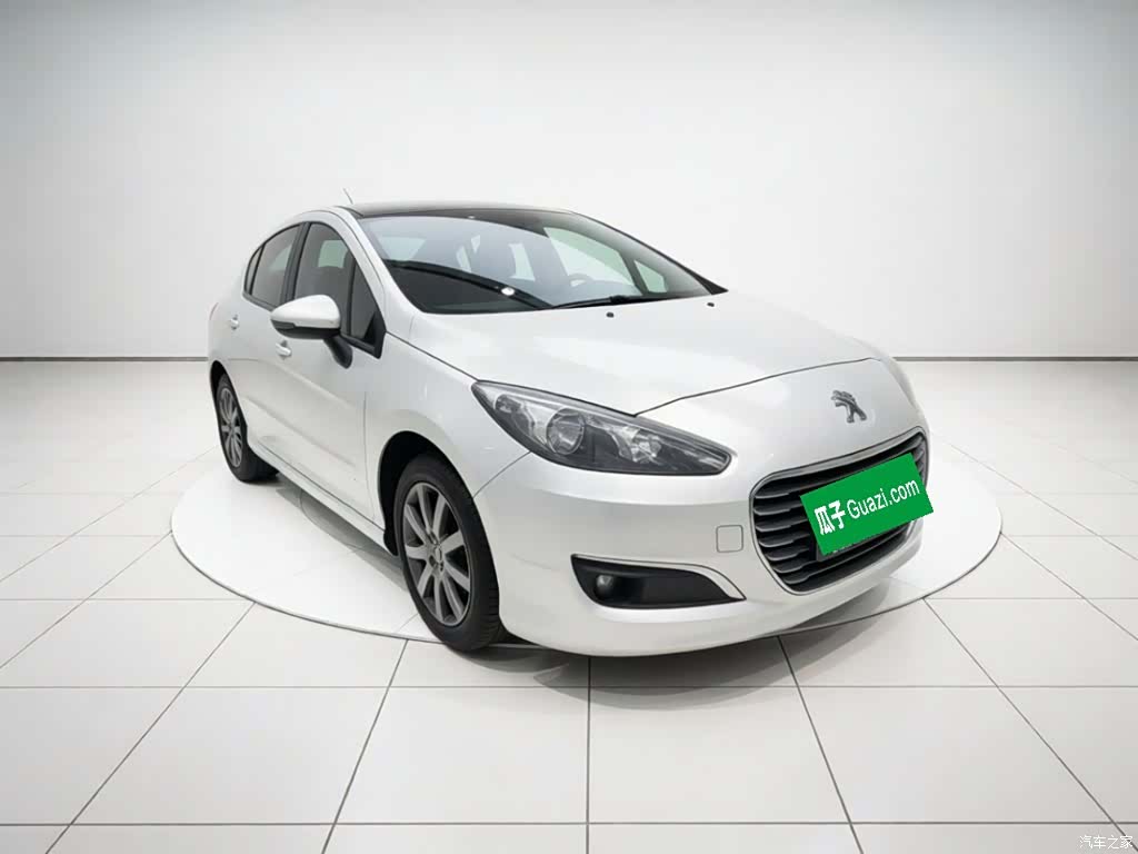 Peugeot 308, 2015 3