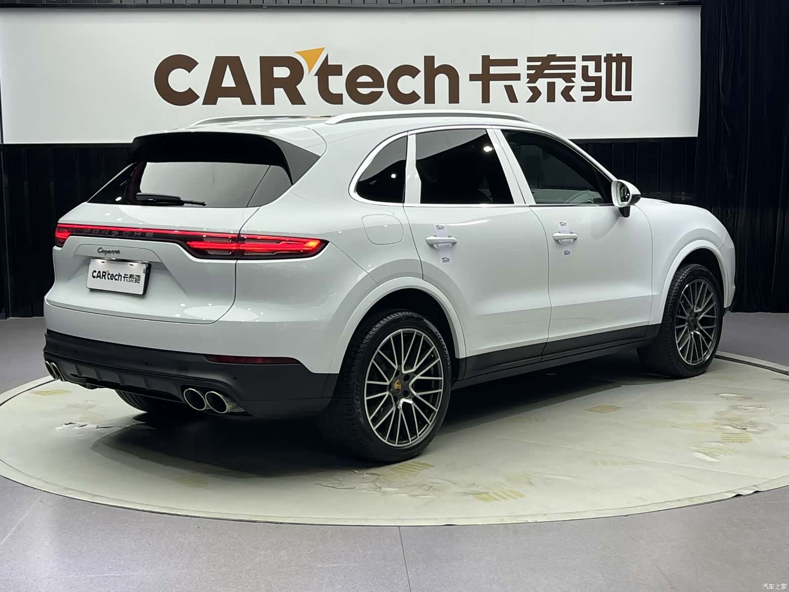 Porsche Cayenne, 2020 все фото