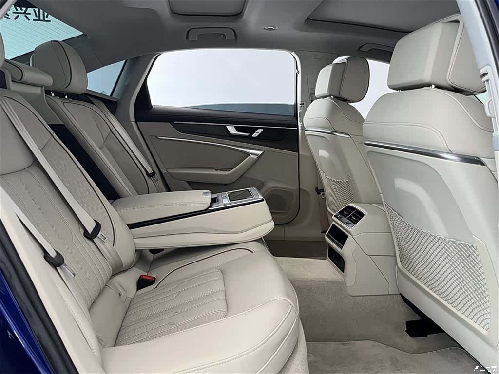 Audi A6L, 2019 7