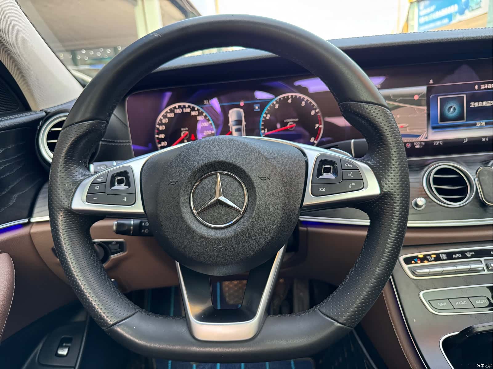 Mercedes-Benz E-Class, 2018 11