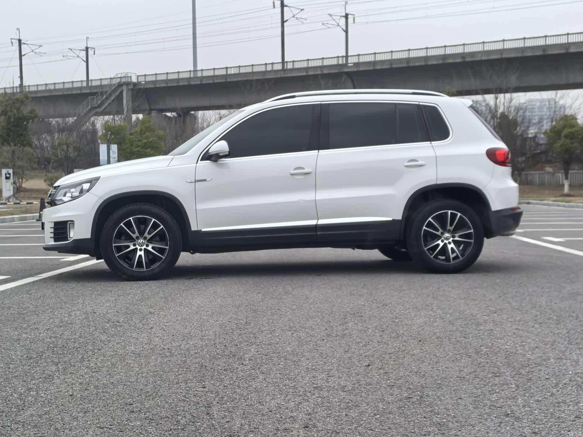 Volkswagen Tiguan, 2016 14
