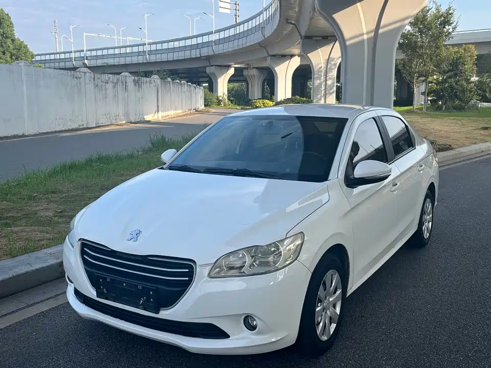 Peugeot 301