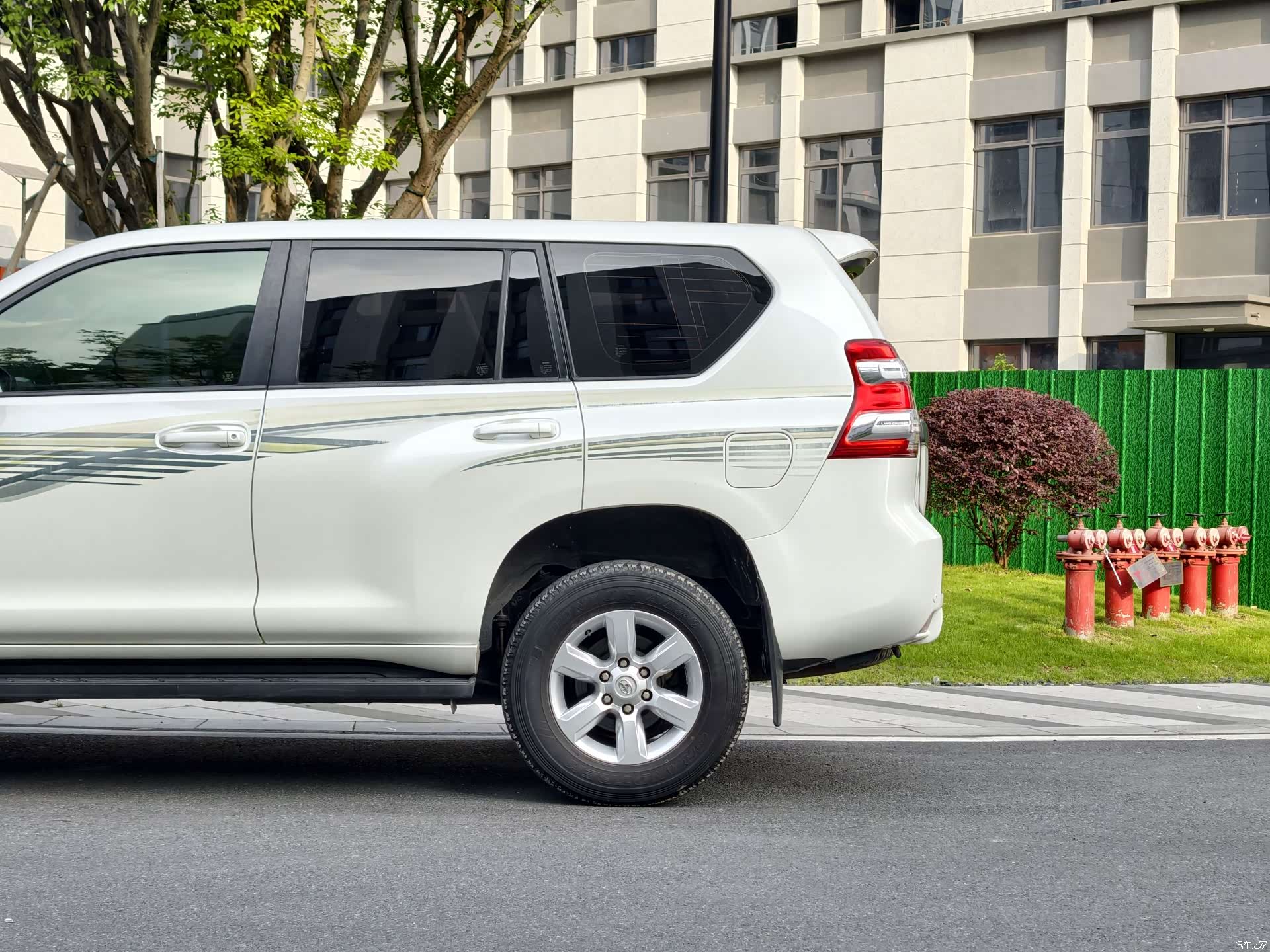 Toyota Prado, 2014 все фото