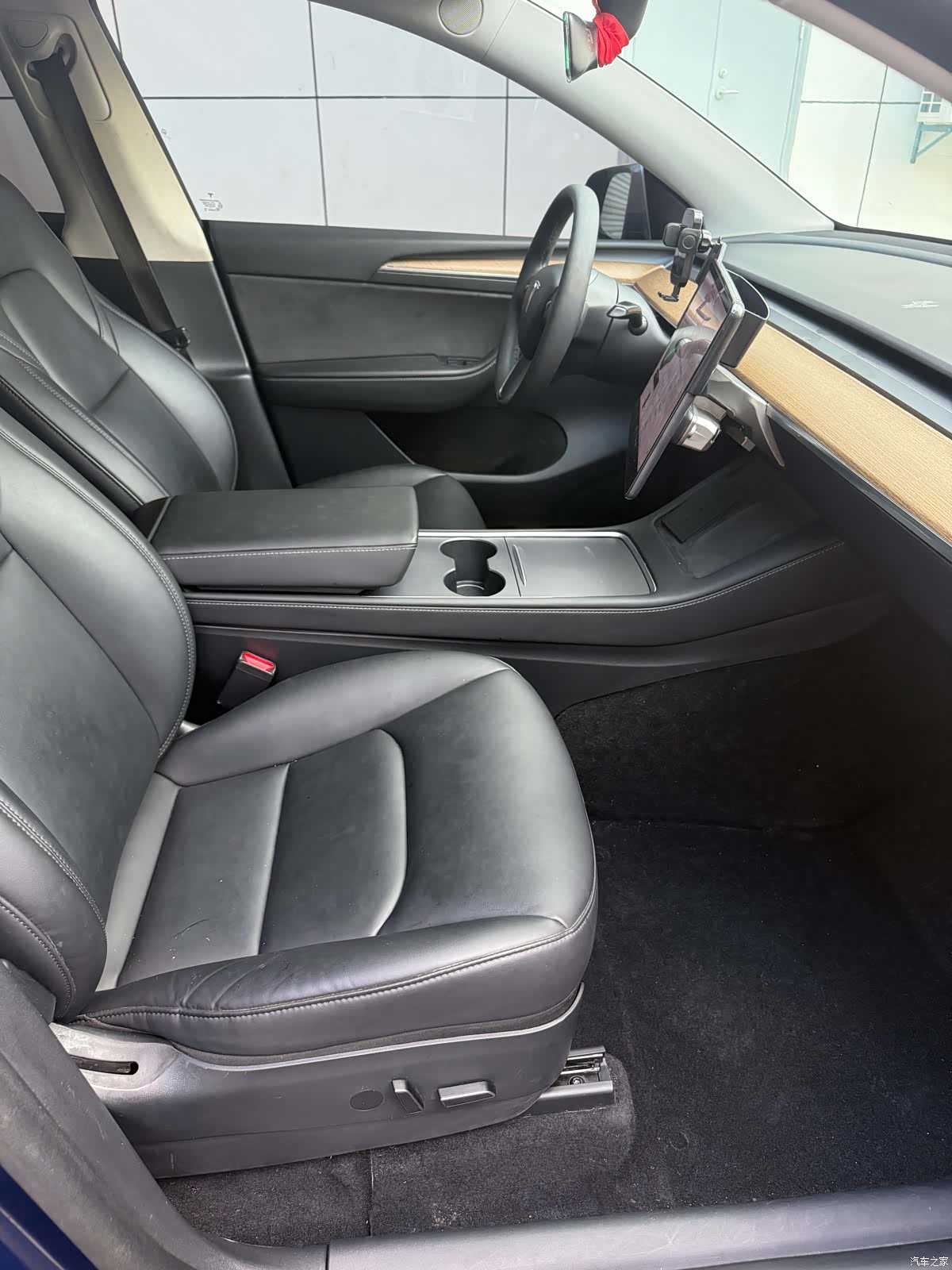Tesla Model Y, 2021 7