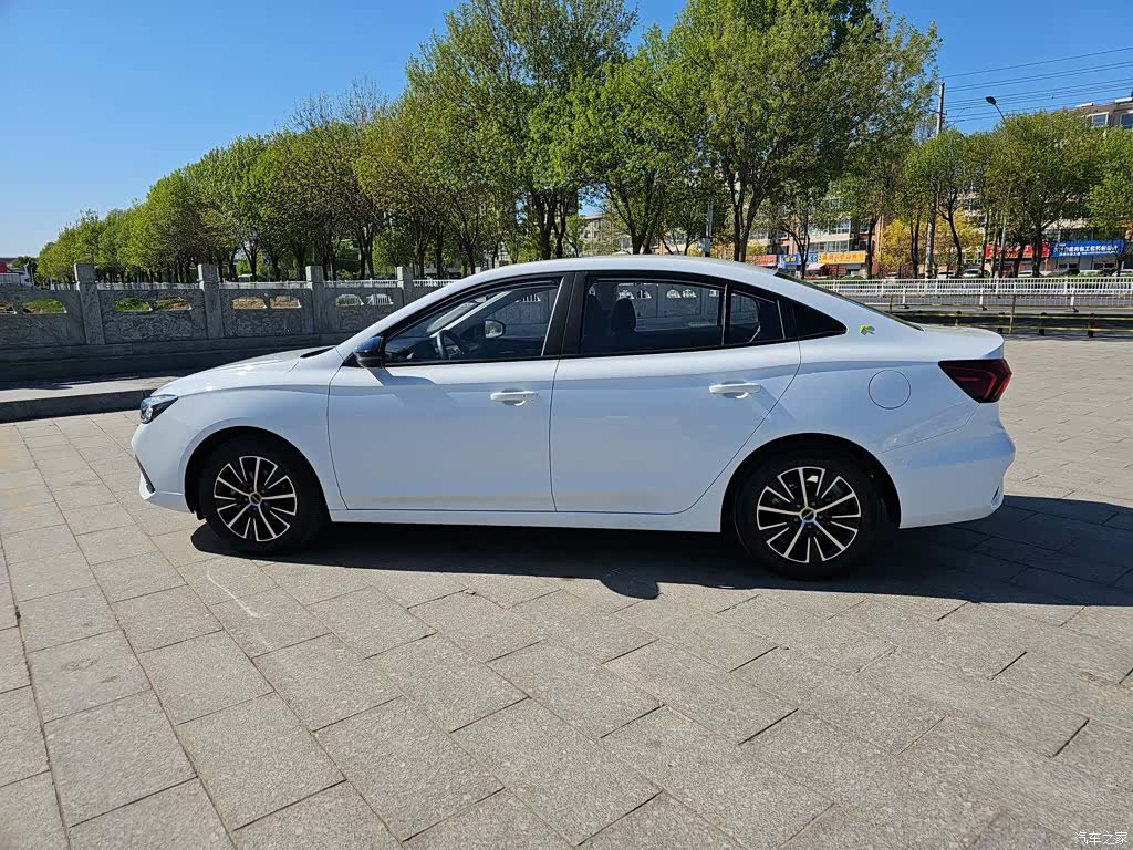 Roewe i5, 2023 17