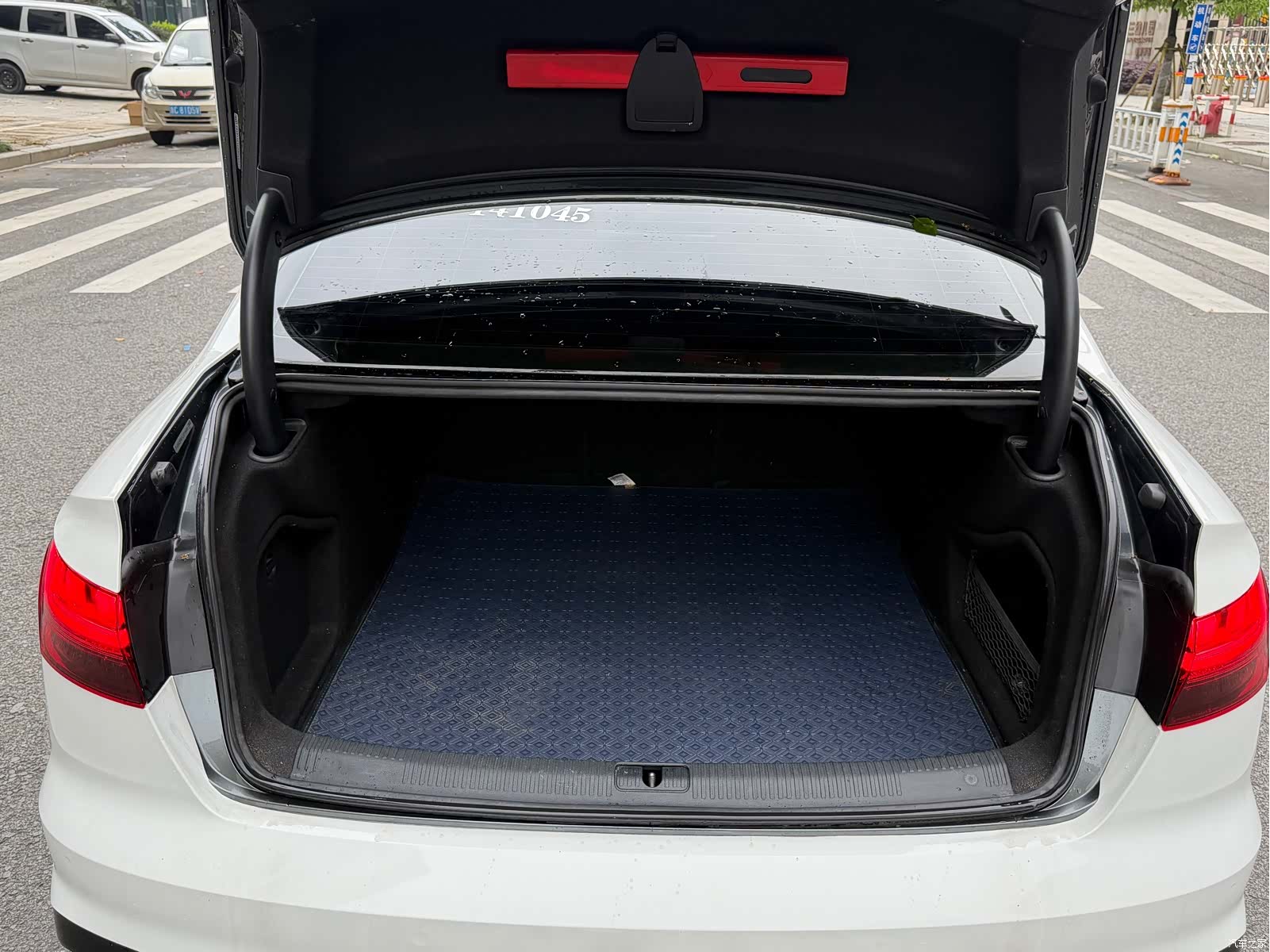 Audi A4L, 2021 17