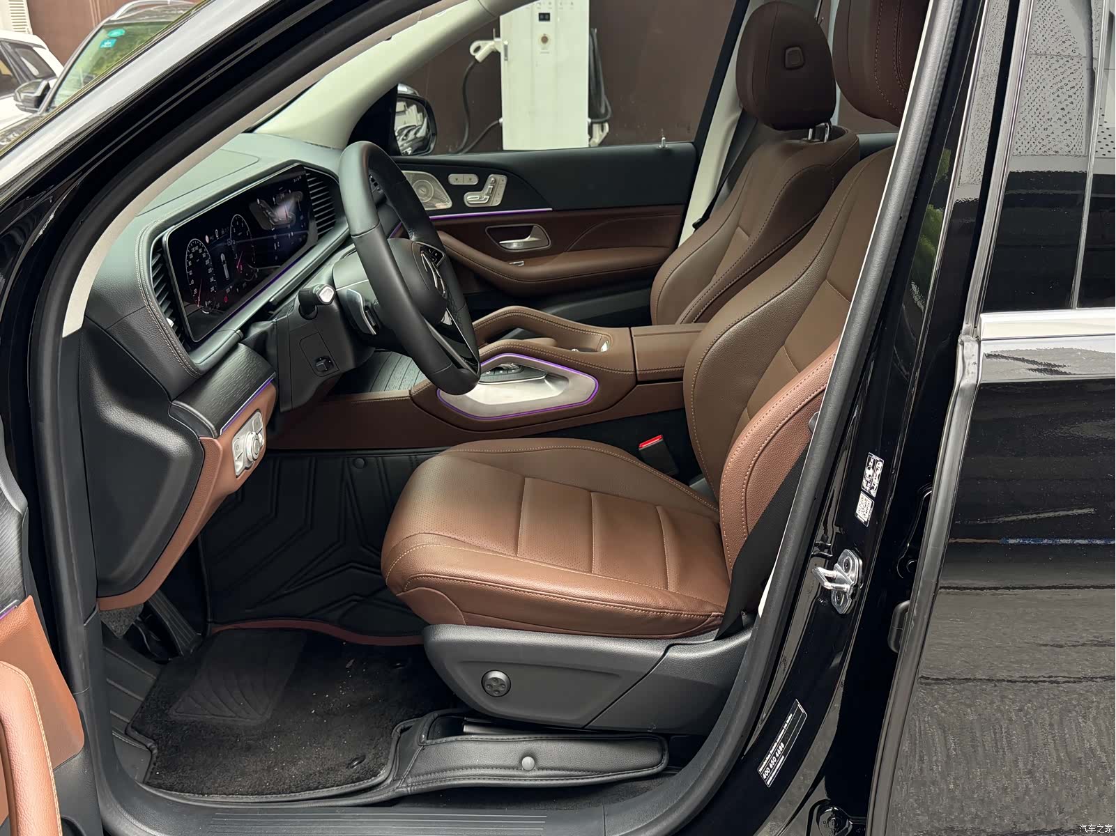 Mercedes-Benz GLE, 2024 6