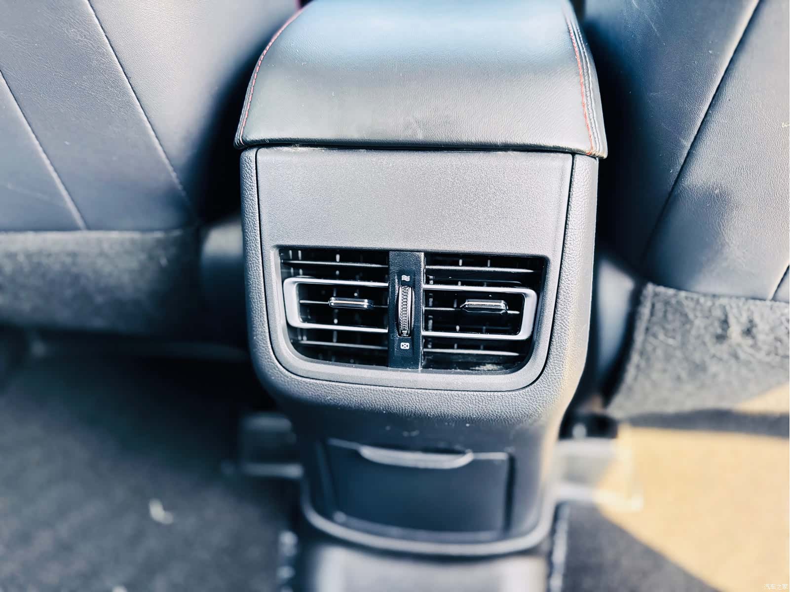 Changan CS75, 2021 13