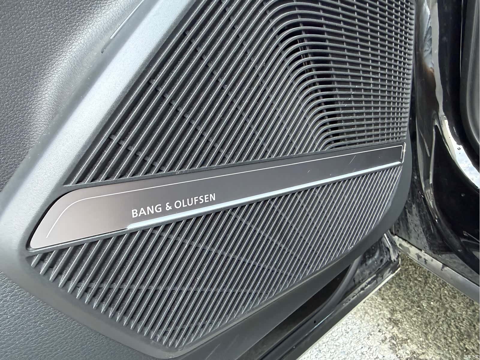 Audi Q5L, 2025 13