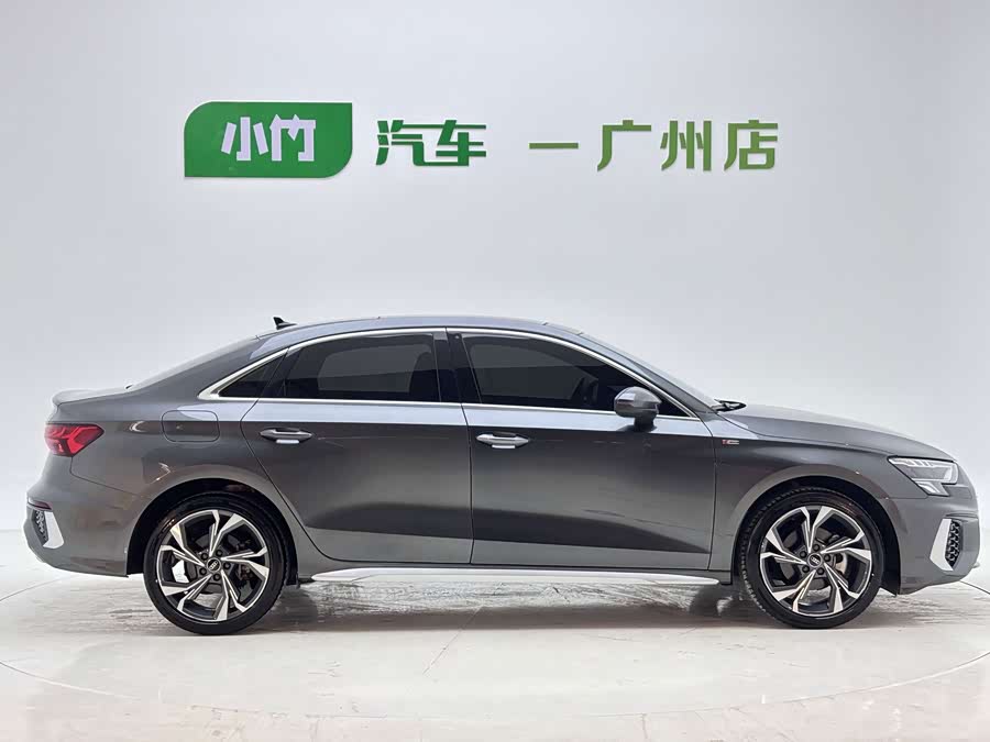 Audi A3 2023, фото 8