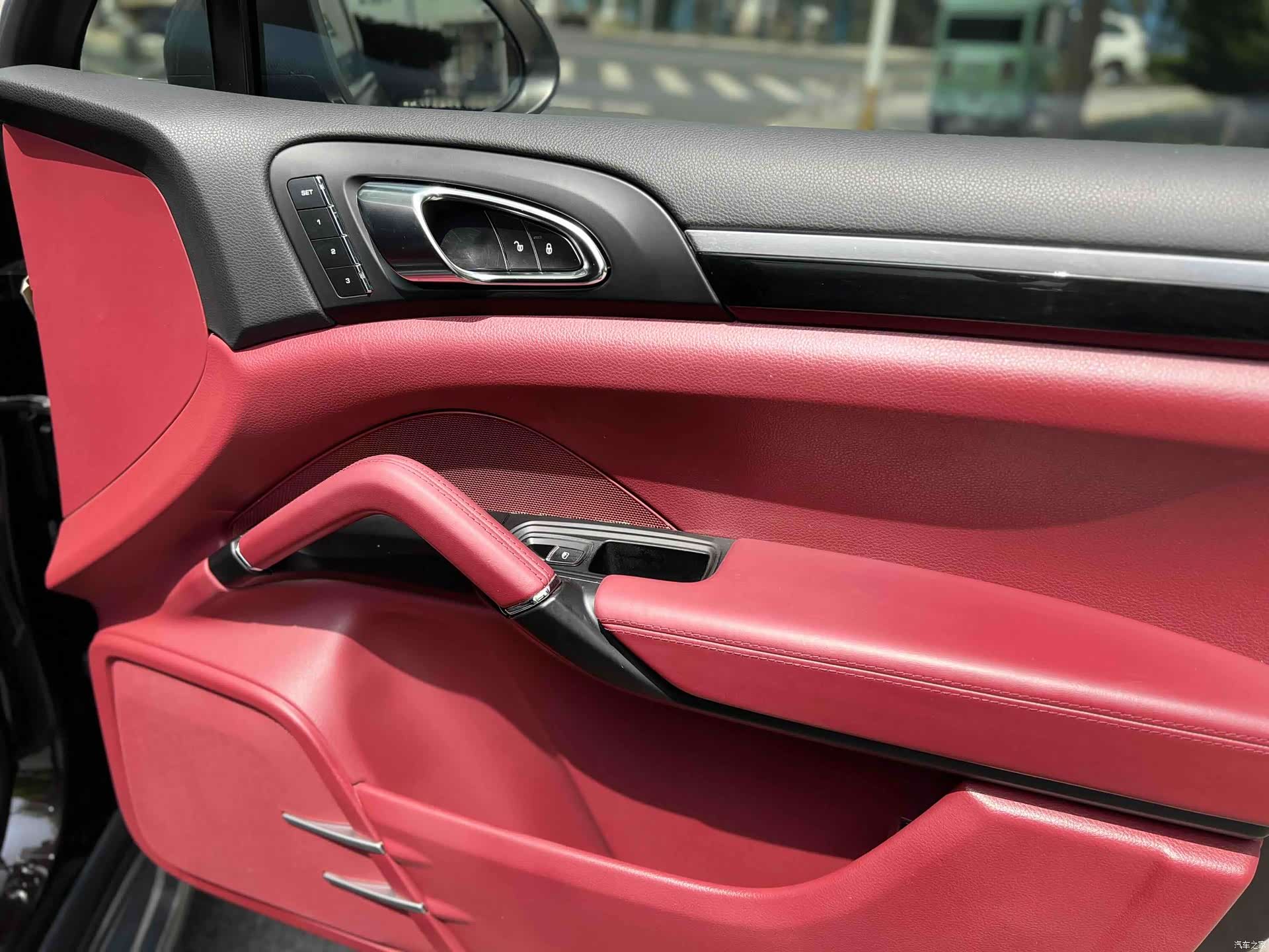 Porsche Cayenne, 2015 19