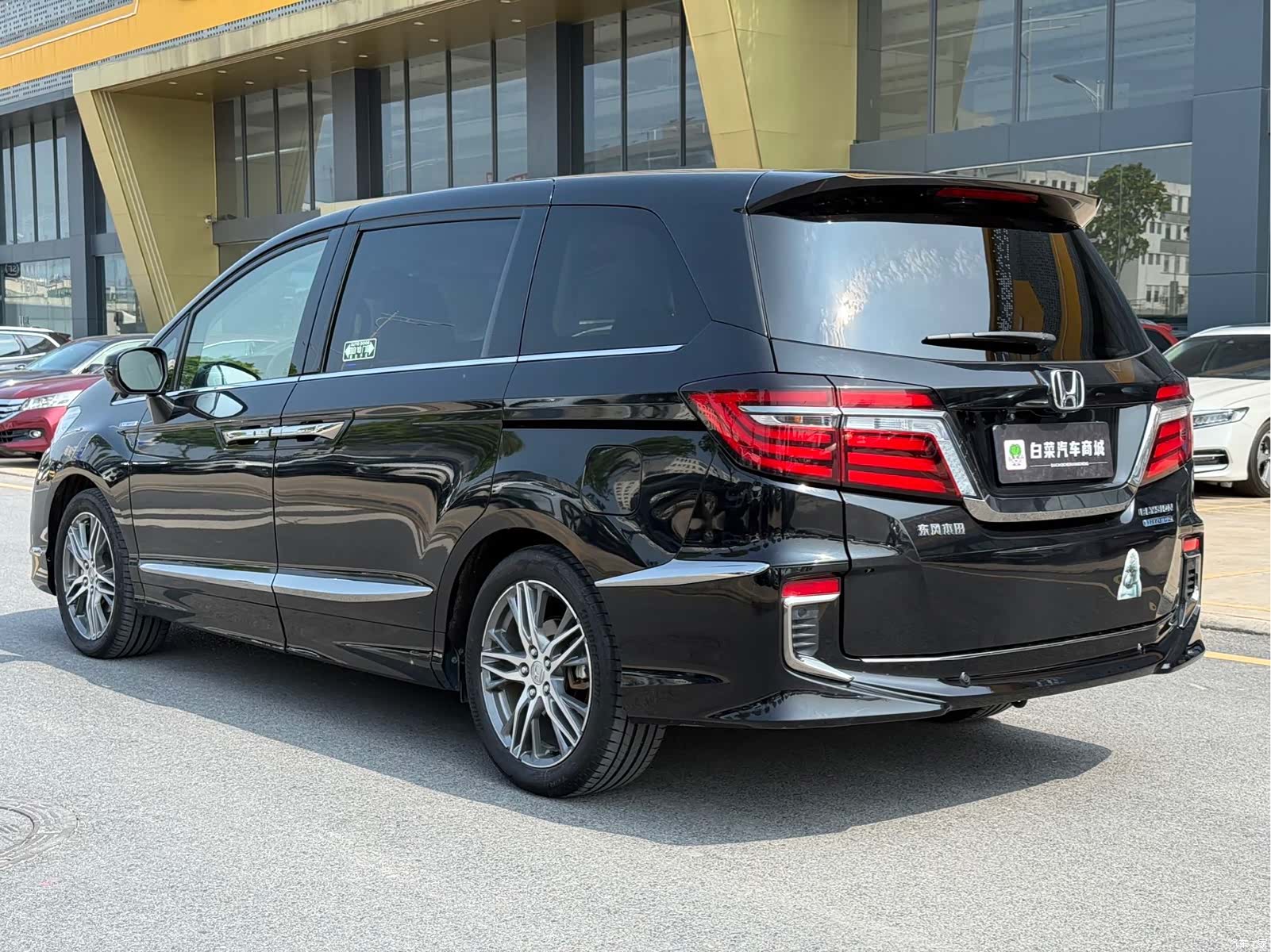Honda Elysion, 2020 9
