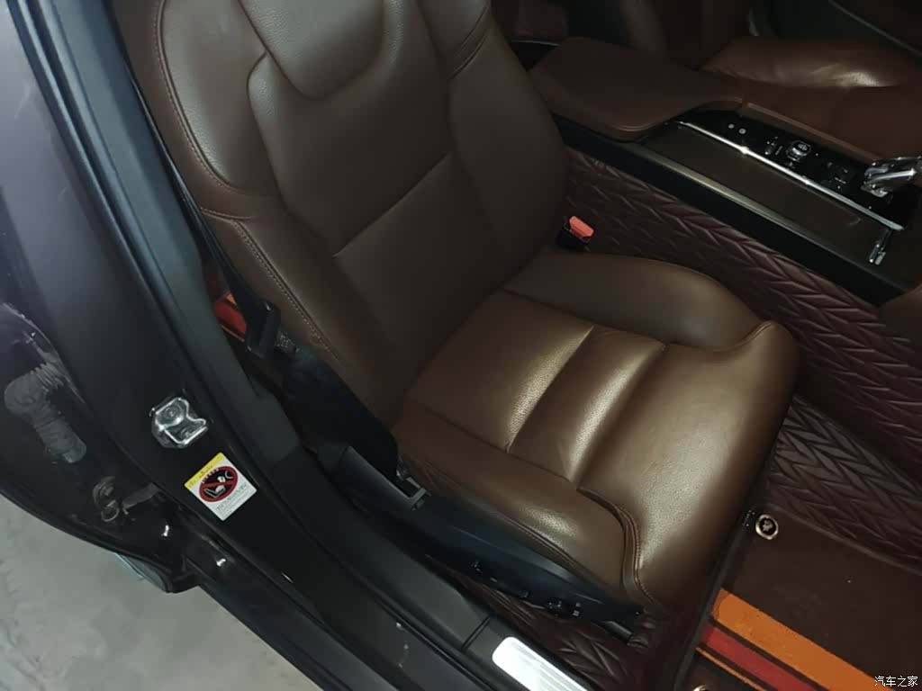 Volvo S90, 2021 25