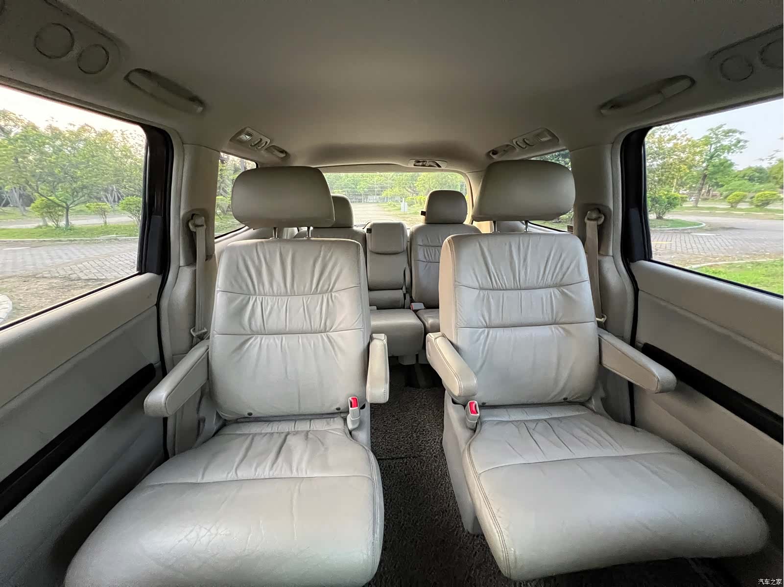 Honda Elysion, 2015 25