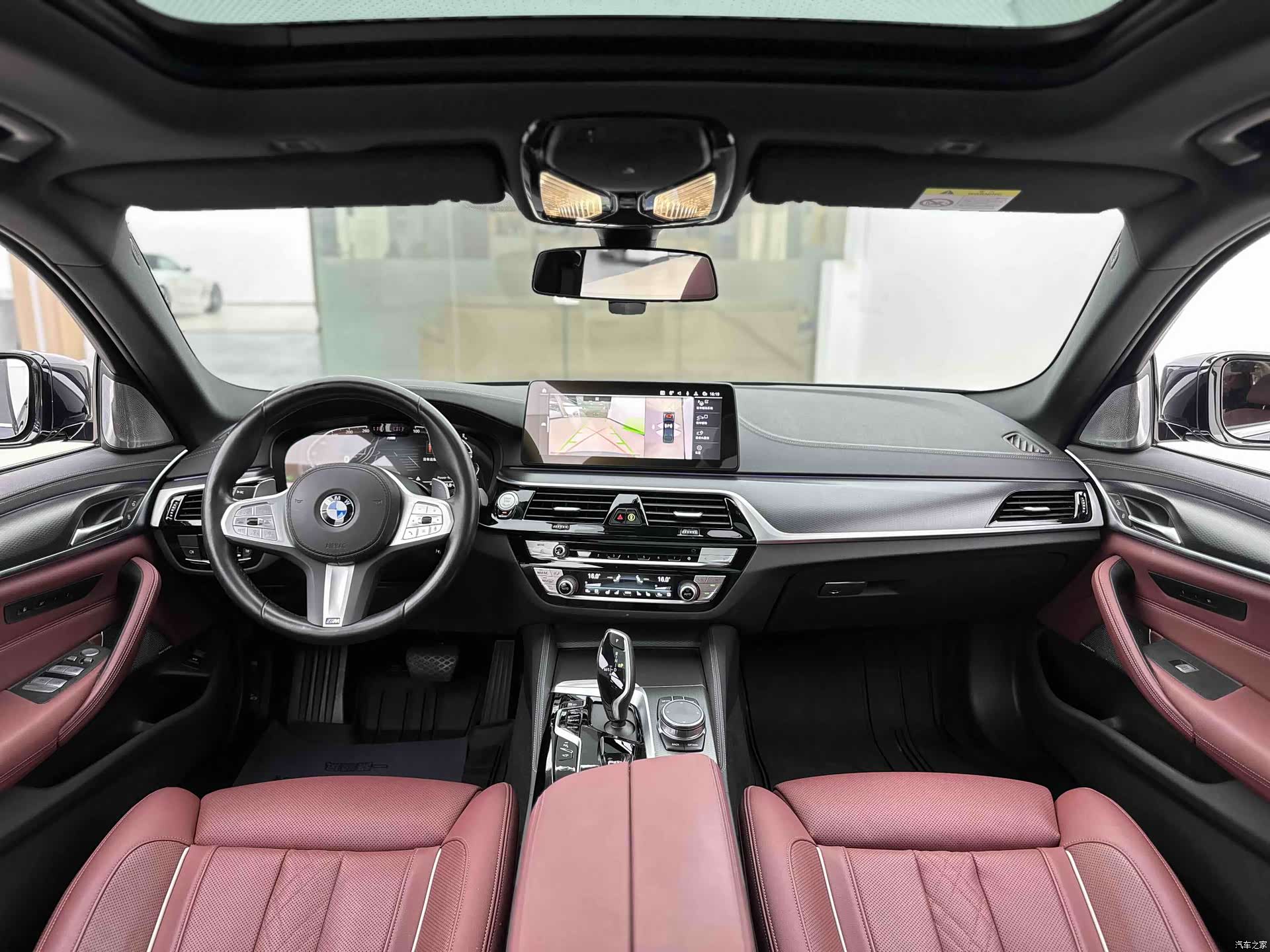 BMW 5 Series, 2023 8