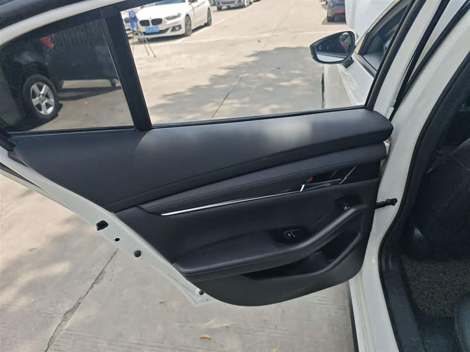 Mazda 3 Angkesaila Mazda 3 Angkesaila