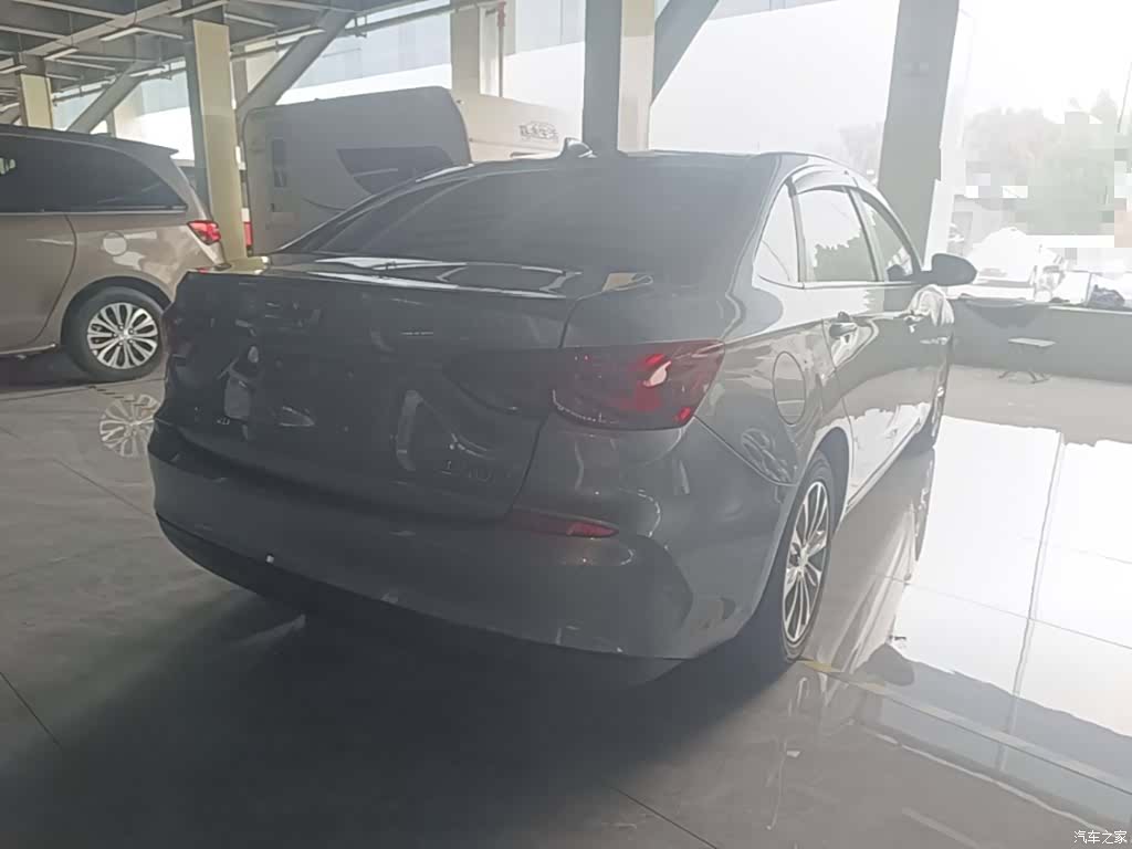 Chevrolet 320, 2022 7