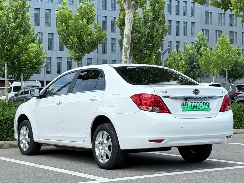 BYD e5 BYD e5