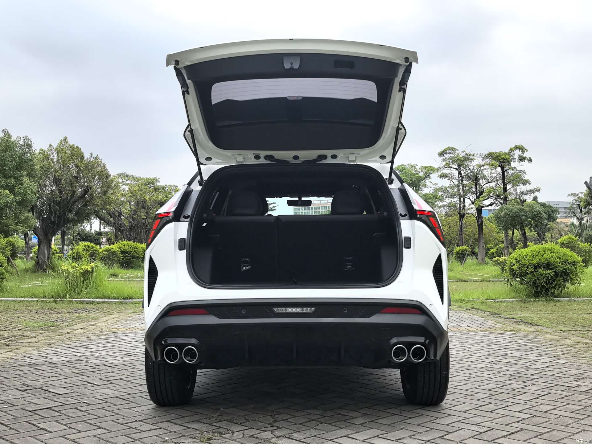 Geely Boyue, 2024 8