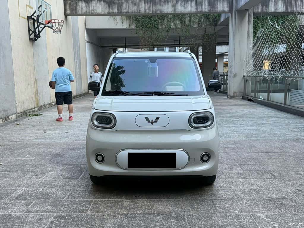 Wuling MINIEV, 2024 2