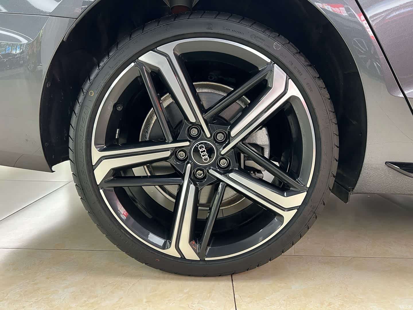 Audi A4L, 2026 26