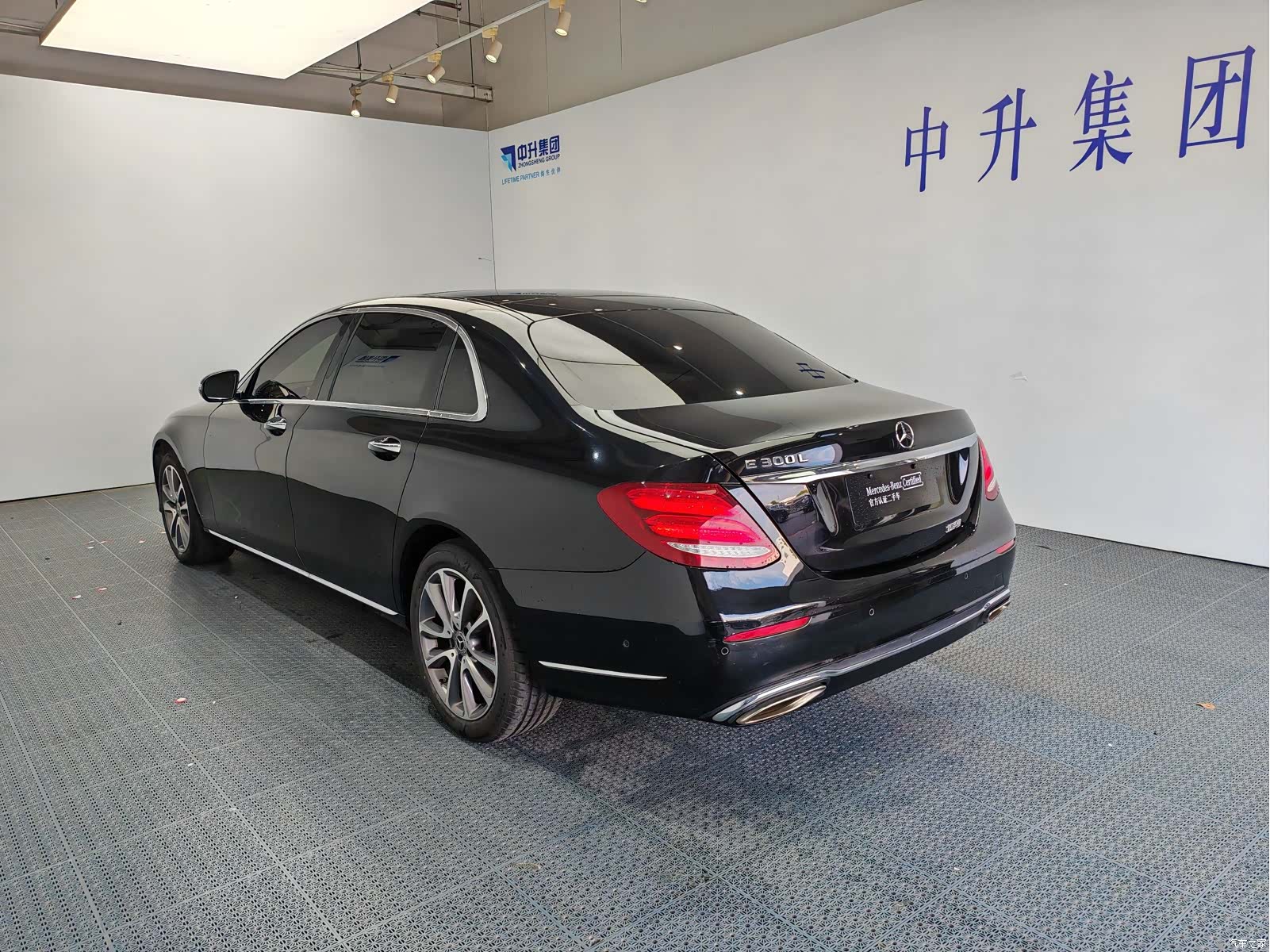 Mercedes-Benz E-Class, 2019 4