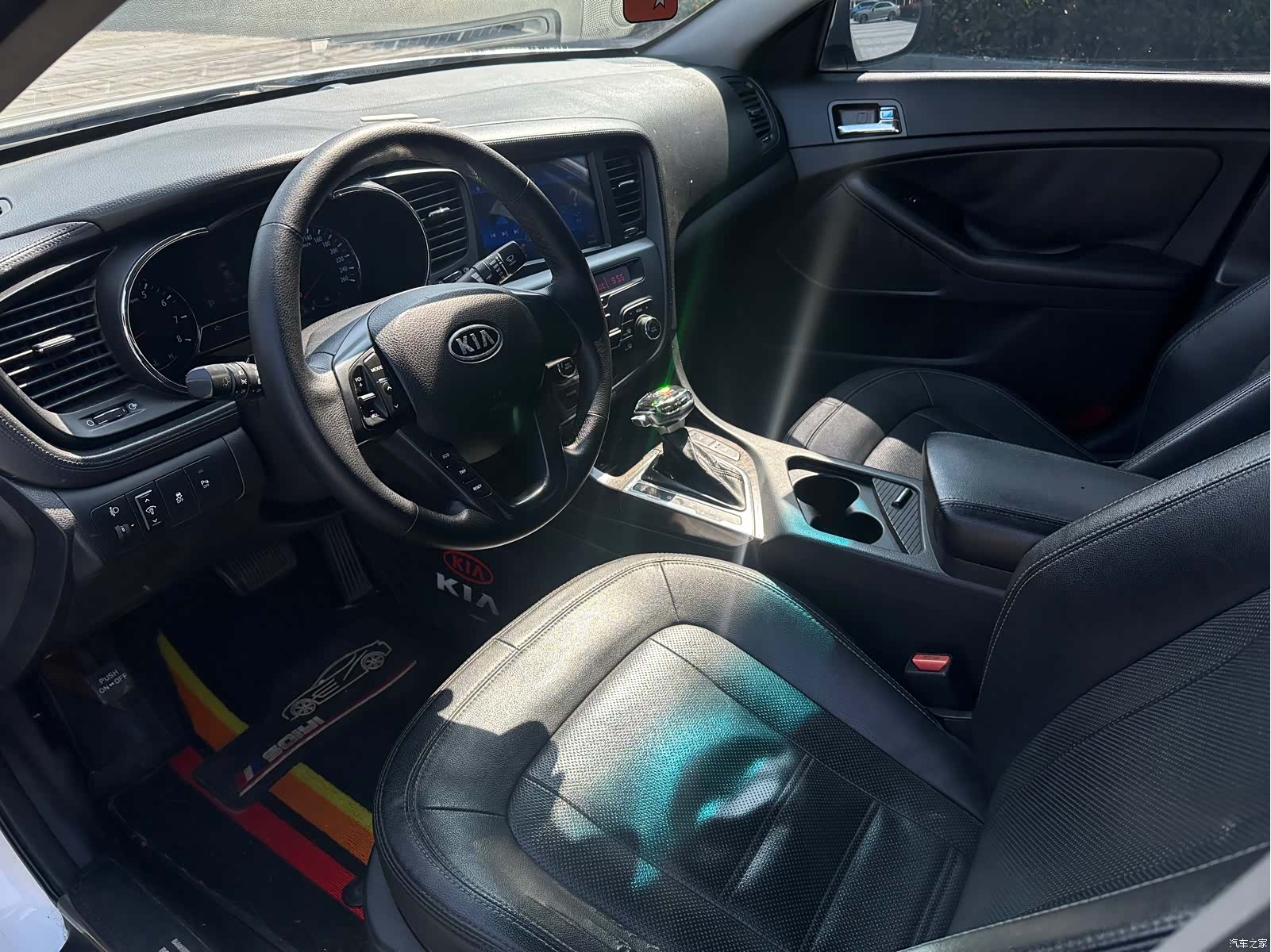 Kia K5, 2012 9