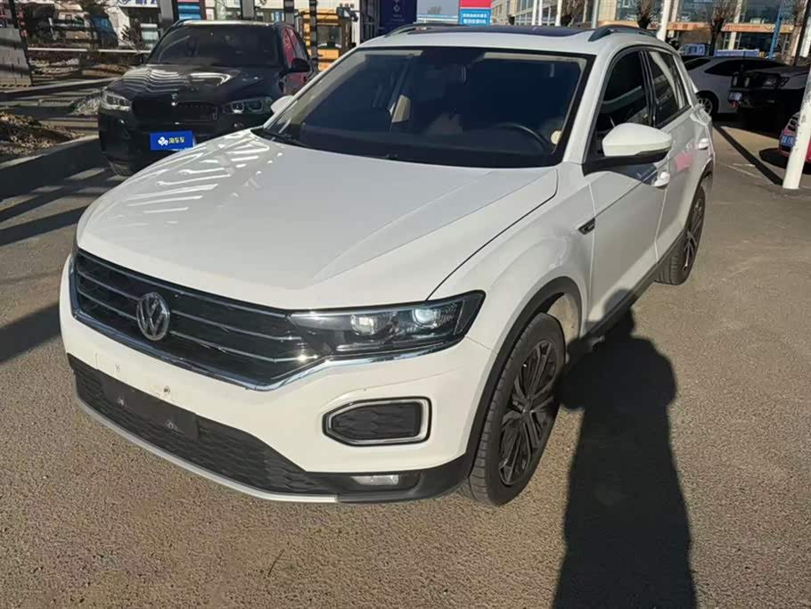 Volkswagen T-ROC exploring Songs