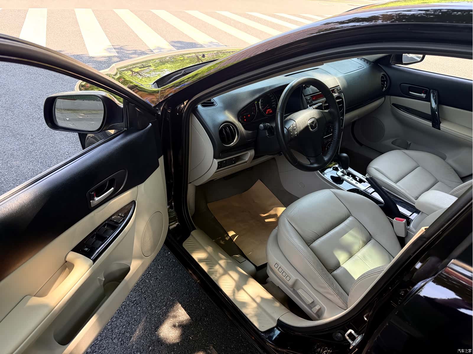 Mazda 6, 2010 4