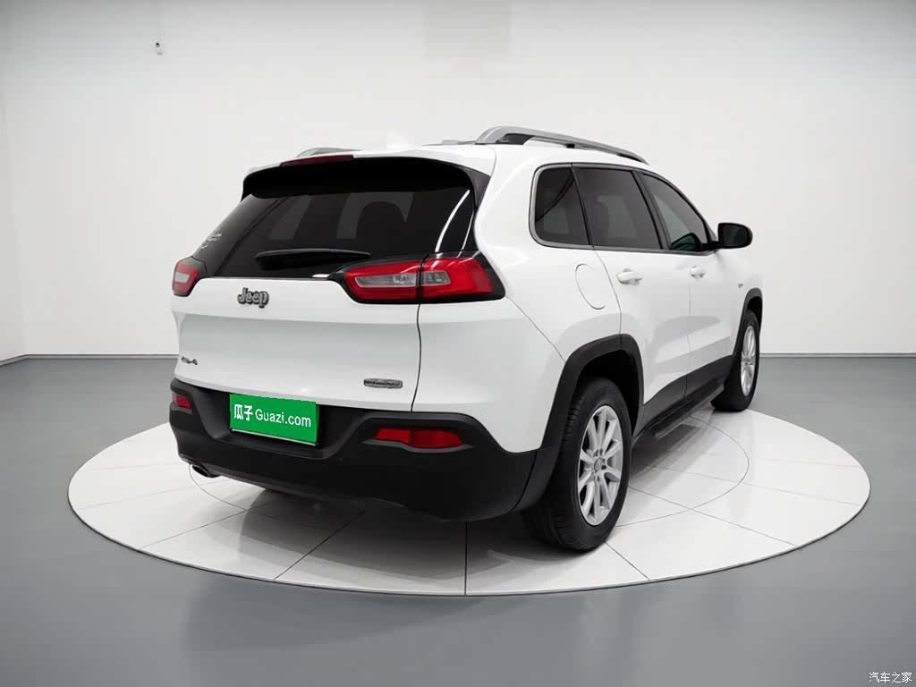 Jeep Cherokee, 2015 6
