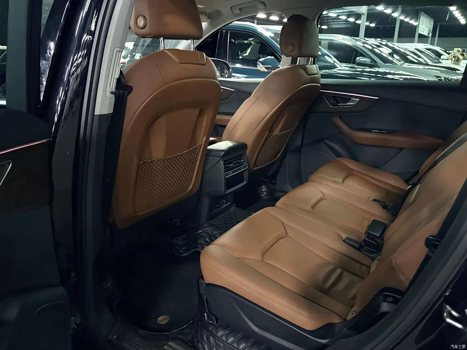 Audi Q7, 2021 6