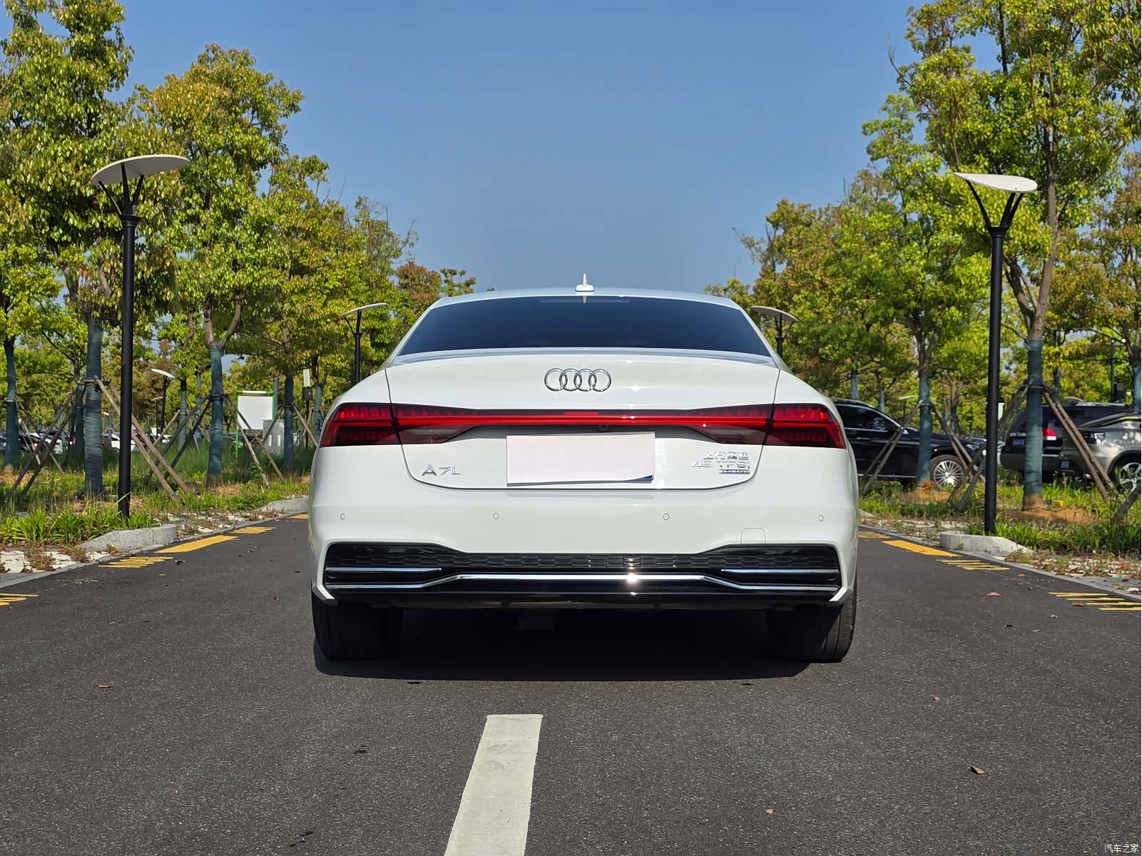 Audi A7L, 2024 10