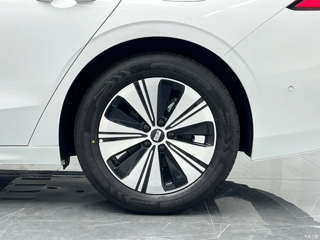Geely A7, 2026 26