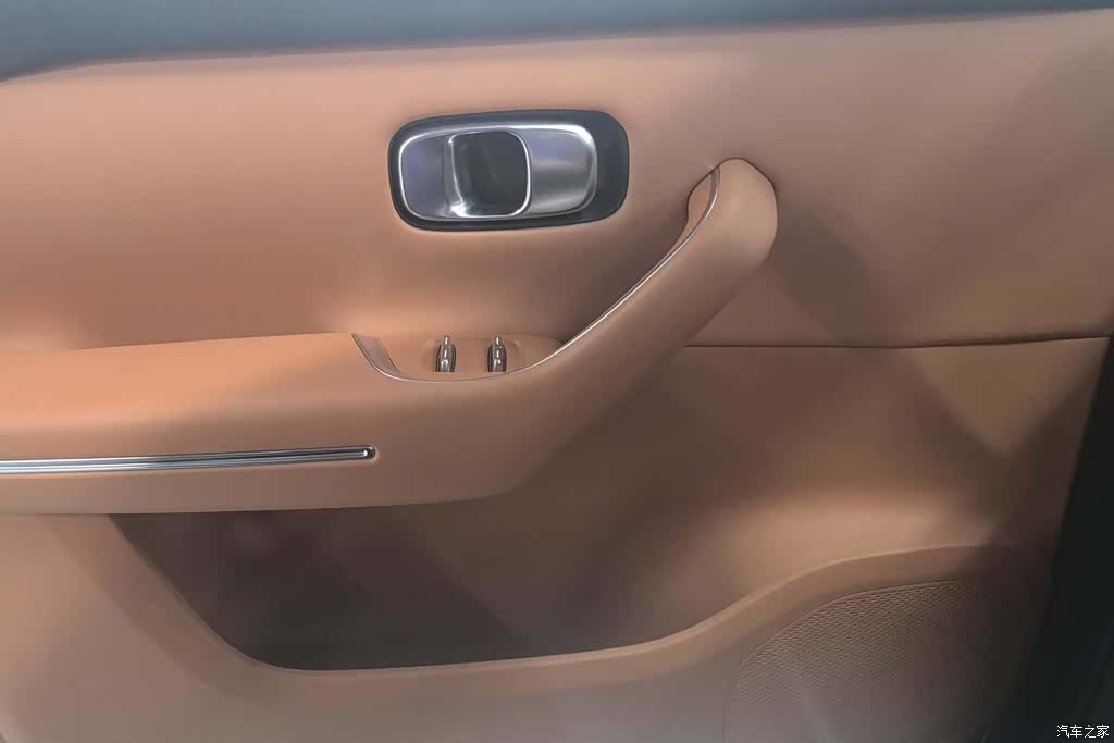 Leapmotor C16, 2025 7