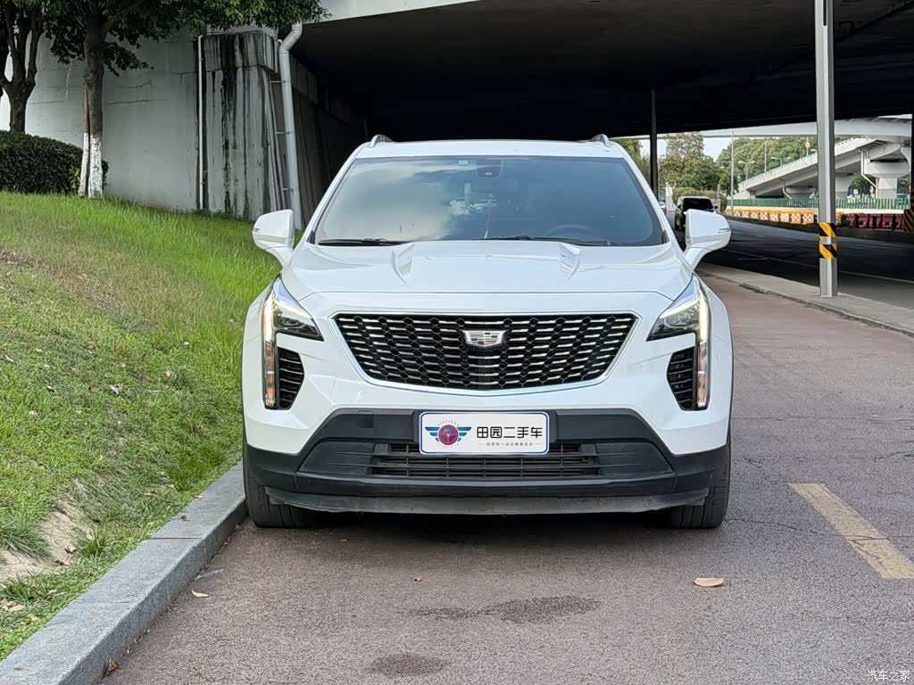 Cadillac XT4, 2020 2