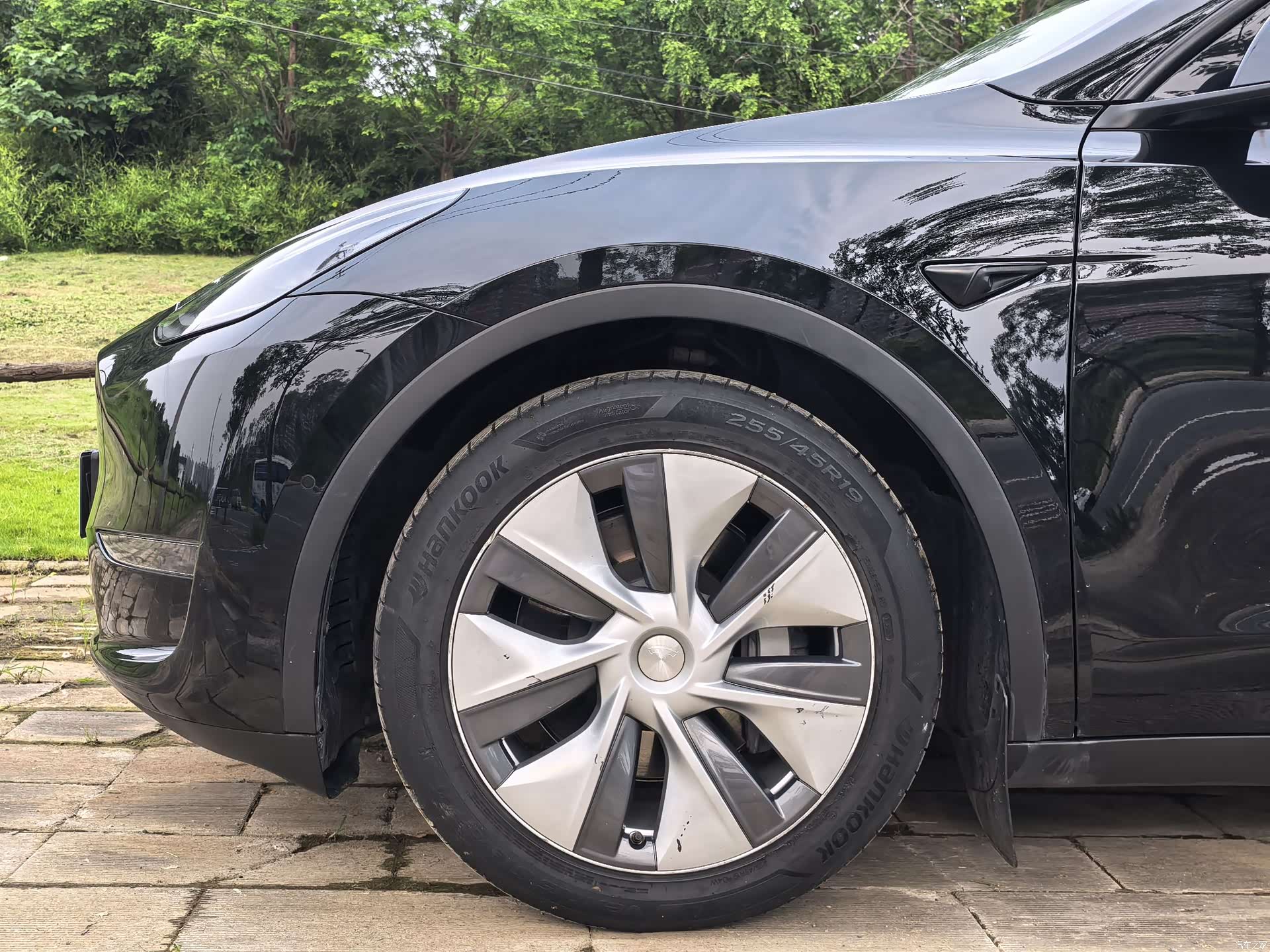 Tesla Model Y, 2021 19