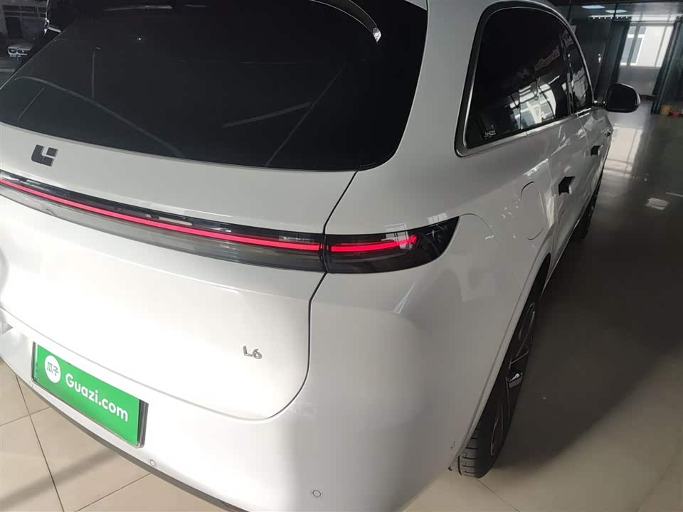 Li Auto Ideal L6