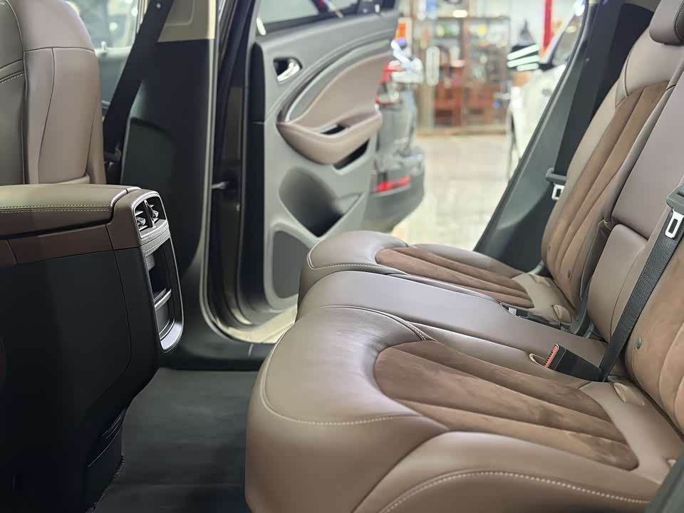 Buick Angkewei Plus Buick Angkewei Plus
