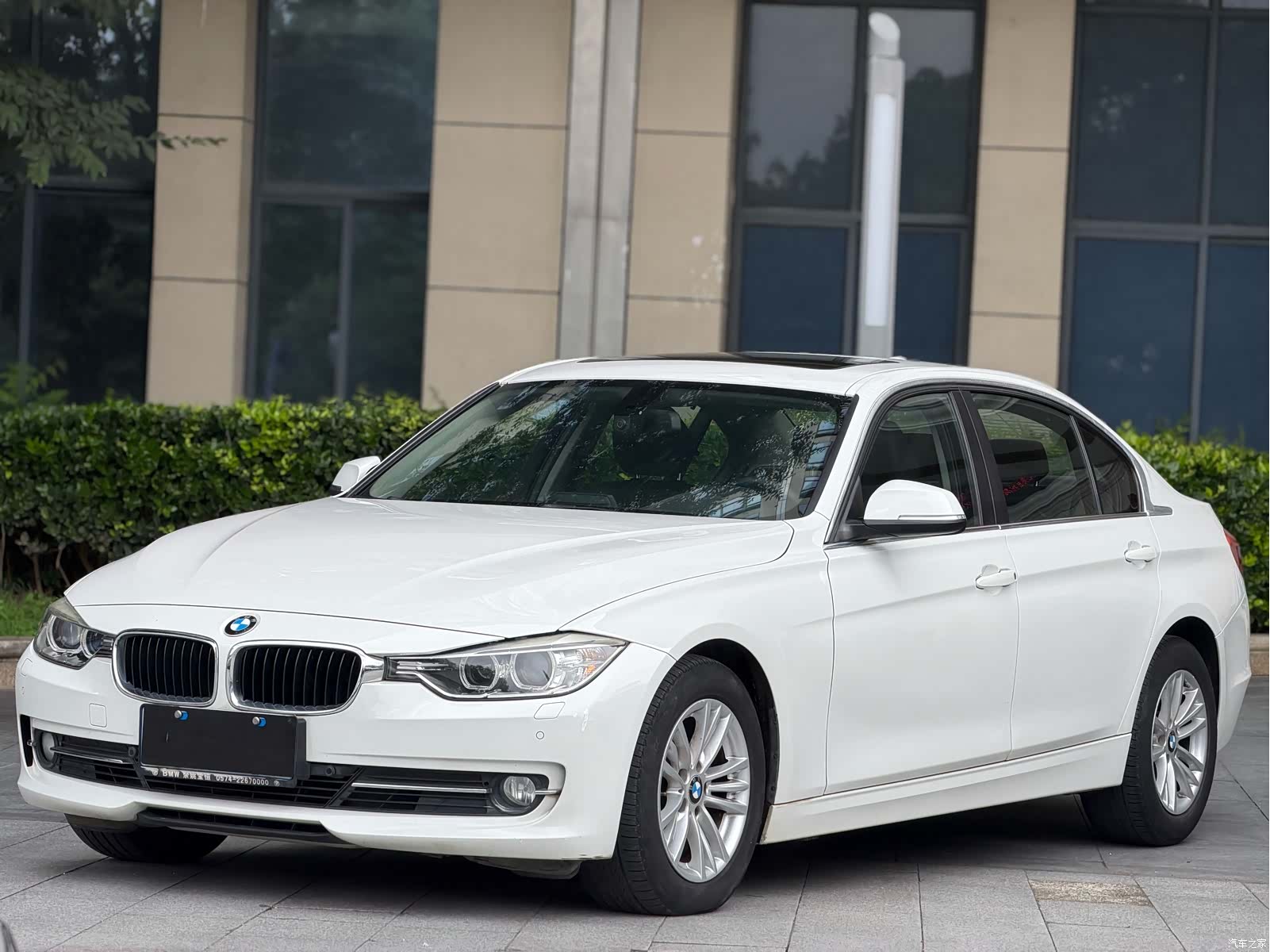 BMW 3 Series, 2015 1
