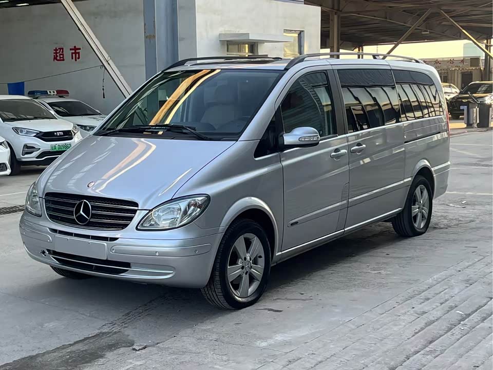 Mercedes-Benz Viano