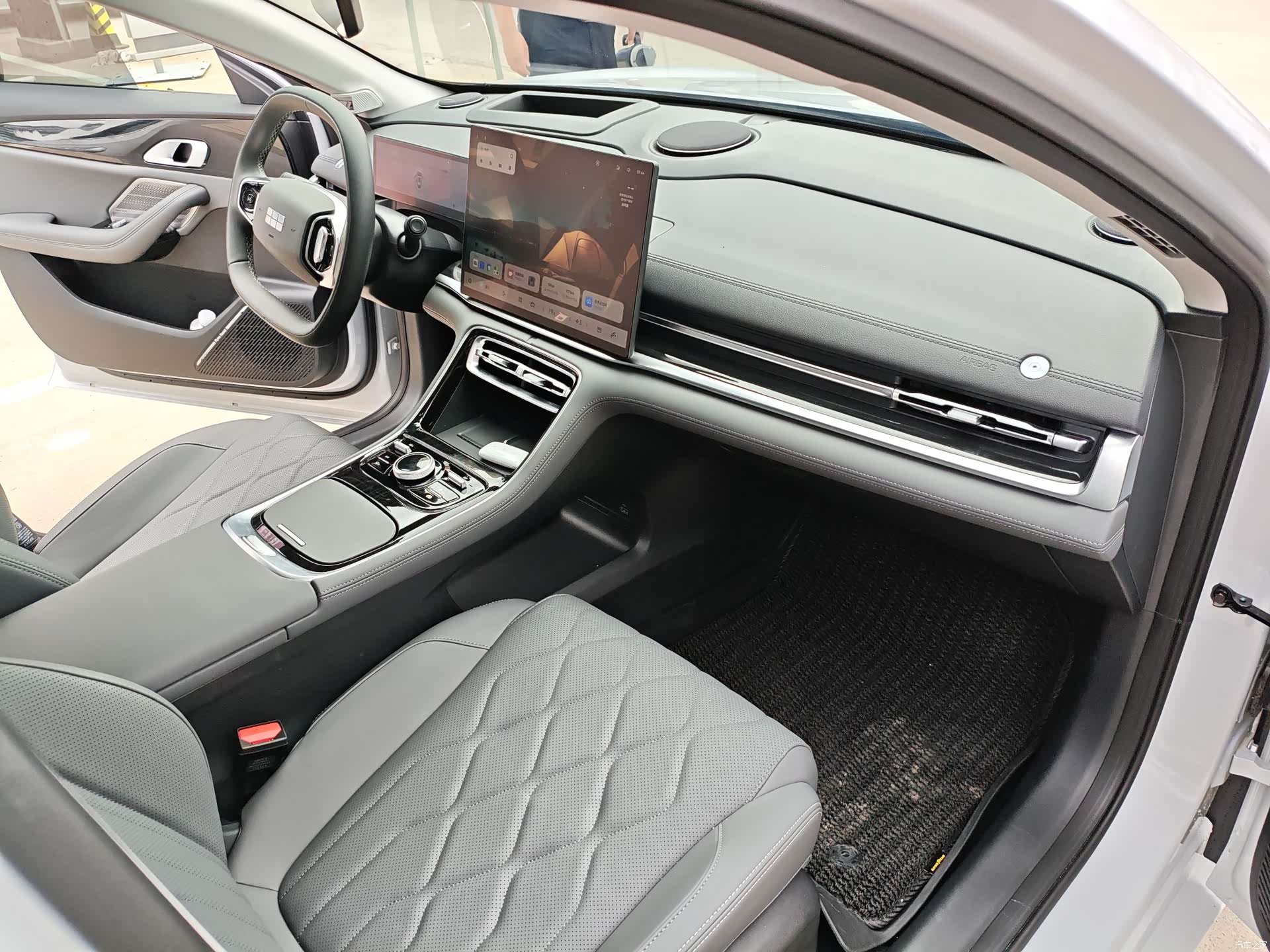 Geely A7, 2026 13