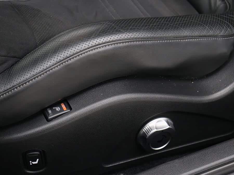 Nissan GT-R 2012, фото 5