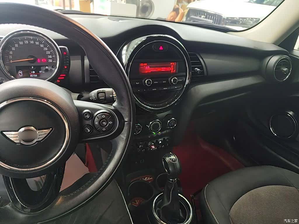 Mini ONE, 2016 10