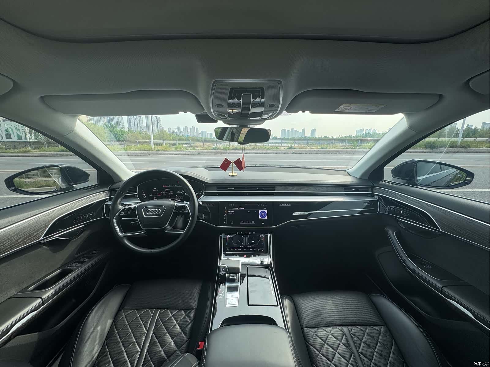 Audi A8L, 2023 9