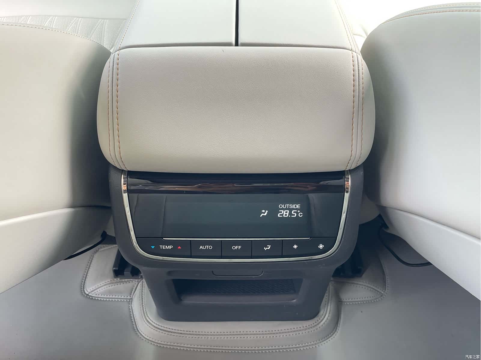 Trumpchi GS8, 2022 19