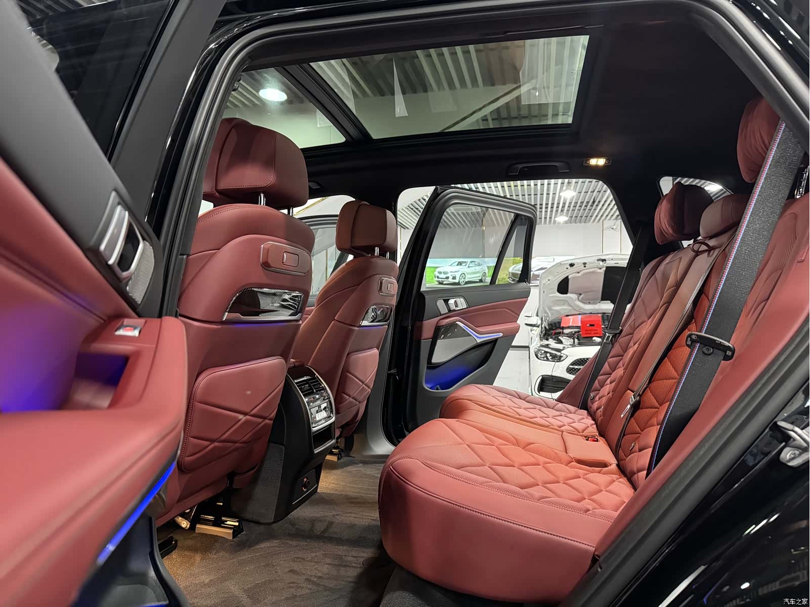 BMW X5, 2025 все фото